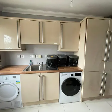 بيت للعطل Teach Mhaureen